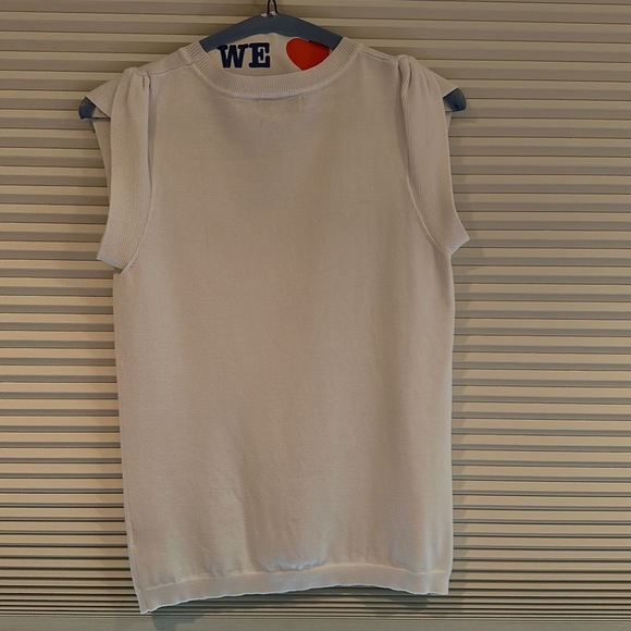 Cap sleeved sweater - Picture 3 of 3